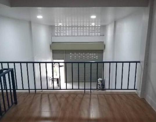 ให้เช่าอาคาร โฮมออฟฟิศ 3.5ชั้น ซอยปุณณวิถี 7 สุขุมวิท 101 ใกล้รถไฟฟ้าปุณณวิถี 200 เมตรเนื้อที่ 15 ตร.วา  ห้องนอน 2 ห้องน้ำ เดินได้