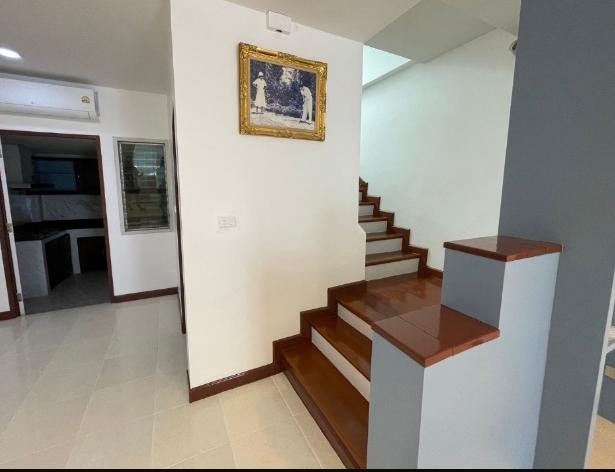 ให้เช่าทาวน์โฮม3 ชั้น บ้านกลางเมือง ลูเซิร์น สุขุมวิท อ่อนนุช 46