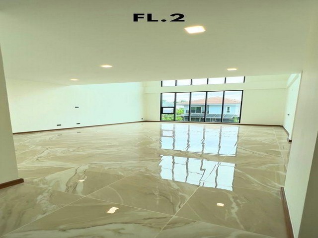 PB4542 ให้เช่าโฮมออฟฟิศ 3.5 ชั้น ซอยนาคนิวาส 37 ใกล้รถไฟฟ้า MRT สถานีลาดพร้าว71