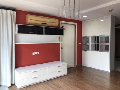 ขายคอนโด ฮาร์โมนี ลิฟวิ่ง พหลโยธิน 11 Harmony Living Phahoyothin 11ห้องขนาด 84 ตร.ม.  ชั้น 6  2 ห้องนอน 2 ห้องน้ำเครื่องปรับอากาศ 3 เครื่อง,เครื่องทำน้ำอุ่น 2 ตัว, ทีวี 1เครื่องราคา 7,900,000บาทสนใจติดต่อ หมู : 095-088-2688Line: mooprasithttp://line.me/ti/p/~mooprasitที่อยู่: 20, 22 ซ. พหลโยธิน 11 แขวงสามเสนใน เขตพญาไท กรุงเทพมหานคร 10400https://maps.app.goo.gl/MVJ1me7Q8X1iGXqDAสิ่งอำนวยความสะดวกภายในโครงการครบครัน อาทิ โถงต้อนรับ, ห้องจดหมาย, สระว่ายน้ำ, ฟิตเนส, สวนพ