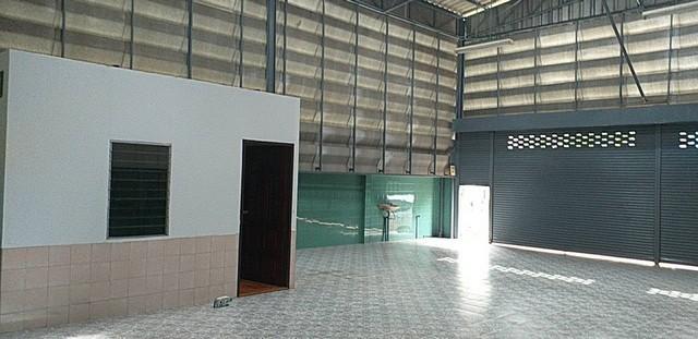 EPL-WH0784 ให้เช่าโกดัง-พร้อมออฟฟิศ ซอยลาดพร้าววังหิน 47  โชคชัย 4  ขนาดประมาณ 40 ตารางวา พื้นที่ใช้สอย200ตรม. ใกล้ MRTสายสีเหลืองภาวนา