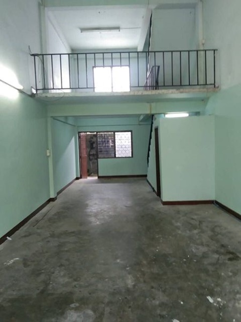 ถูกที่สุดในโลก BTSสำโรง 149 มตร ให้เช่าอาคารพาณิชย์ 3 ชั้นครึ่ง นานาชาติเซนต์แอนดรูว์ส สุขุมวิท 107  ถ. เทพารักษ์ ถูกมากเพียง