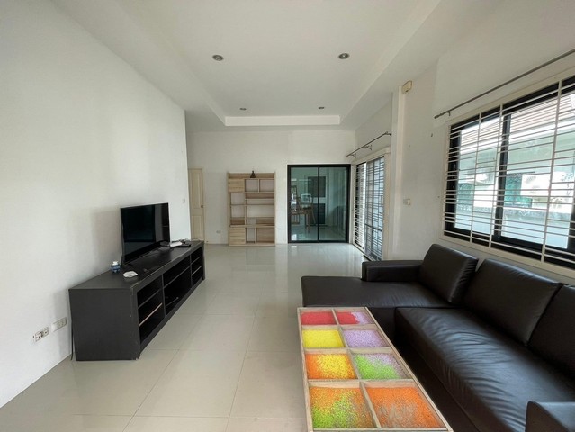 ขายและให้เช่าบ้านเดี่ยว แยกทับมา ใกล้ถนนสาย36  ระยอง พร้อมเฟอร์นิเจอร์ครบ