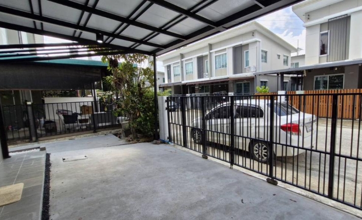 ทาวน์โฮม 2 ชั้น พฤกษาวิลล์ 92 ซ.ลาดกระบัง 14/1 3 นอน 2 น้ำ