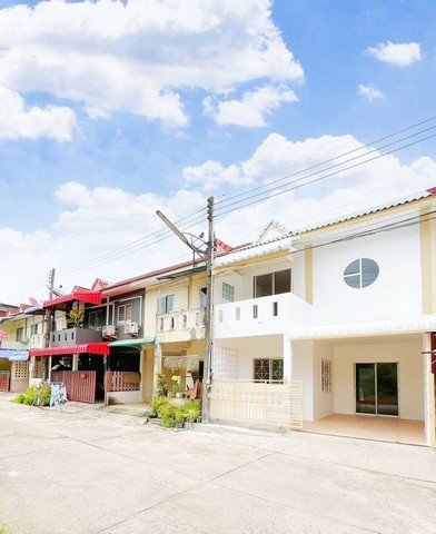 890000 ราคาไม่เกินล้าน หมู่บ้านลมุลโฮม 4 ห้องนอน เจ้าของร้อนเงิน ขายเงินสด