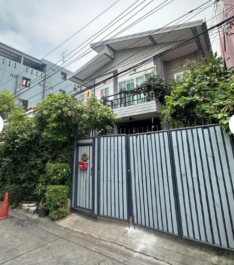 ขายบ้าน ซอยพหลโยธิน ซอย55 บางเขน ใกล้ BTS วัดพระศรี กรมทหารราบ11 บางเขน