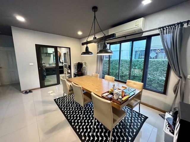 ขายบ้านเดี่ยว 3 ชั้น โกลเด้นท์เพรสทีช สุขาภิบาล 5 Golden Prestige Watcharapol-Sukhapiban 5 ขนาด 65 ตรว. หลังมุม ไซส์ใหญ่