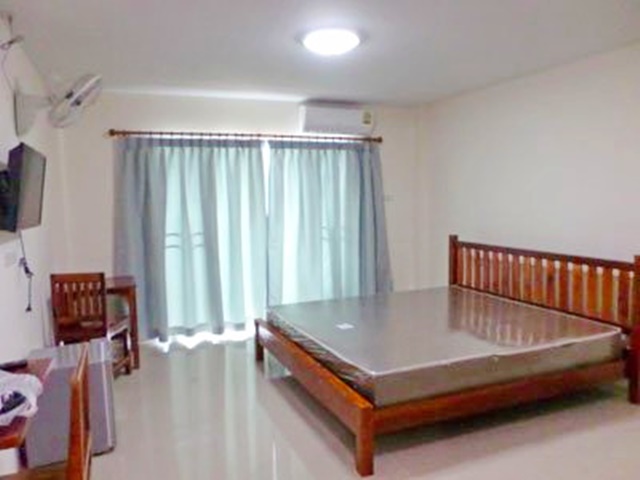 บ้านจั่น PTT ปตท. อุดรธานี ขอนแก่น  1แอร์ แยกบายพาส  รพ.ค่ายประจักษ์ศิลปาคม รร. มารีย์พิทักษ์อุดรธานี 18-20 ตร.ม.