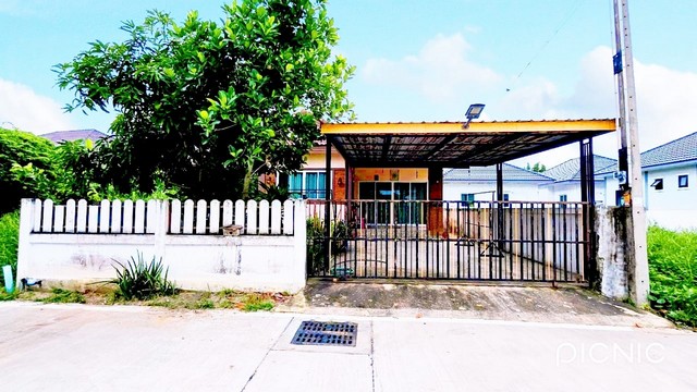 #ปล่อยเช่าบ้านเดี่ยวชั้นเดียว????​หนองตำลึง​ พานทอง​ ชลบุรี​✴️บนพื้นที่​ 50​  ตรว✴️2​ นอน​ 2​ น้ำ​ 1ครัว​ 1​ โถง​  2จอดรถ✴️ปล่อย​เช่า​ 7500​ /  เดือน✴️​ค่าเช่าล่วงหน้า​1​ เดือน​ +ค่ำ​ประกัน​1​ เดือน✴️​พร้อมเข้า​อยู่​  15000​ บาทสอบถามข้อมูลเพิ่มเติม  ????098-9955449​????081-4590982​ ลฎาAddLine​ID​: ladapa23ดูทรัพย์​เพิ่มกด????https://www.facebook.com/profile.php?id=100063539531124