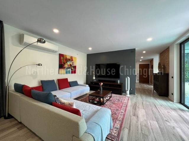 พูลวิลล่าหลังใหญ่ เฟอร์บิ้วอิน น้ำแพร่ หางดง