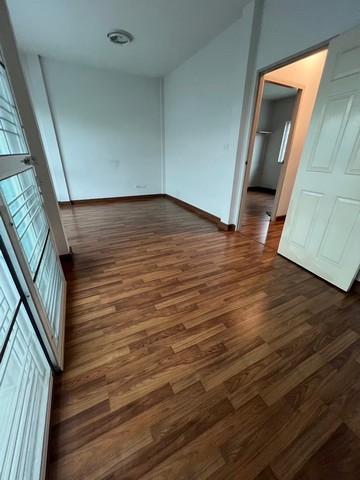 ขายทาวน์โฮมติดหลังมุม หมู่บ้าน​ โนโว วิลล์​  (วงแหวน ลำลูกกา​ คลอง​ 5)ปทุมธานี