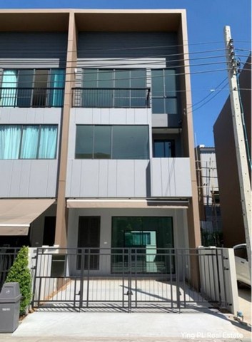 HR1043 ให้เช่า หมู่บ้านกลางเมือง วัชรพล บนถนนสุขาภิบาล 5 เหมาะทำโฮมออฟฟิศติดต่อ  คุณหญิงโทร  064-345-9870Line  0643459870 คลิกที่นี่  httpsline.metipXogs_U3_3SHR1043 ให้เช่า หมู่บ้านกลางเมือง วัชรพล บนถนนสุขาภิบาล 5 เหมาะทำโฮมออฟฟิศพื้นที่ 22 ตรว. 152 ตรม. 3 นอน 3 น้ำ 3 ชั้นบ้านเปล่า เครื่องปรับอากาศ 4 เครื่อง ผ้าม่านทั้งหลังบ้านใหม่ พร้อมเข้าอยู่ทำเลดี ใกล้ทางด่วนราอินทรา-อาจณรงค์ติดถนนสุขาภิบาล 5 ใกล้ตลาดแ�