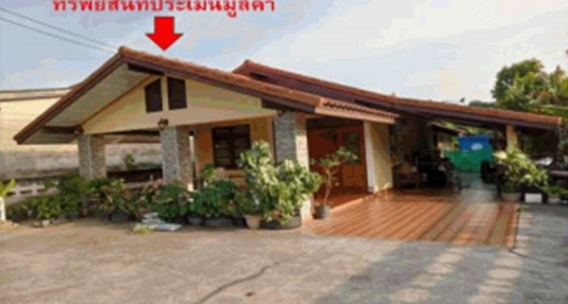 Code ID : PGSTN-LB-A-660007  ราคา  1,950,000 บาท ▸ เนื้อที่ 34 ตร.ว  พื้นที่ใช้สอย 153 ตร.ม.  * 2 ห้องนอน 1 ห้องน้ำ   * 1 ที่จอดรถ   บ้านหันไปทางทิศเหนือ  พิกัดทรัพย์ : https://maps.app.goo.gl/x16r9jjM3k1XdU6J7  สถานที่ใกล้เคียง ▸ใกล้  แม็คโคร สตูล ▸ใกล้  โรงพยาบาลสตูล ▸ใกล้  บิ๊กซี สตูล ▸ใกล้  วัดชนาธิปเฉลิม  สอบถามเพิ่มเติม / นัดชม โทร. 097-419-5982(พลอย) โทร. 096-932-4624(ออมสิน) Line : @panaya (มี@ด้านหน้า)  ปรึกษาสินเชื่อฟรี One Stop Service ดูแลตั้งแต่ต้นจนจบบริษัท ปณ