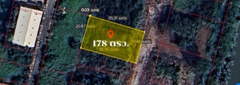 ขายที่ดิน 178 ตารางวา แขวงบางพรม เขตตลิ่งชัน ถนน ทวีวัฒนา-กาญจนาภิเษกรหัสทรัพย์ C26637รายละเอียดทรัพย์ขนาดรวม 178 ตารางวา  เหมาะกับทำที่พักอาศัย ติดคลองบางน้อย อากาศดีมากจากที่ดินออกมาถึงถนนทวีวัฒนา-กาญจนาภิเษก ประมาณ 390 เมตรขับรถเพียง 7 นาที ก็ถึง ห้างเดอะพาซิโอ้ พาร์ค กาญจนาภิเษก ได้อย่างสะดวกสบายขับรถเพียง 14 นาที ก็ถึง ศูนย์การแพทย์กาญจนาภิเษก คณะแพทยศาสตร์ศ