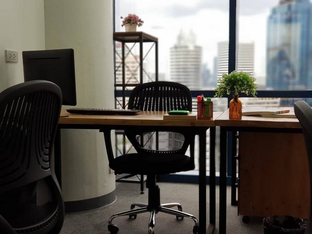 ออฟฟิศตกแต่งพร้อมใช้ สุขุมวิท  อาคารวสุ1 มีพนักงาน 1 ท่านขึ้นไป   BTS อโศก