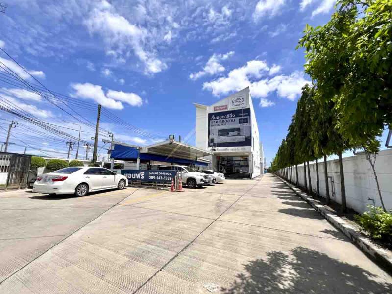 ให้เช่า อาคารพาณิชย์ 5 ชั้น ทำเลทอง ย่านโบ๊เบ๊ ใกล้ MRT