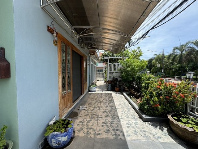 บ้านเดี่ยว 263.2 ตร.ว. หมู่บ้านฉัตรหลวง 8 สามโคก - ปทุมธานี