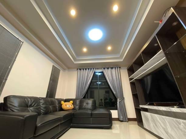 สุดคุ้ม ขายต่ำกว่าราคาประเมิน 5.9 ล. 196 ตรว. 7 นอน 5 น้ำ บ้าน 2 หลัง สารภี สไตล์โมเดิร์น เฟอร์นิเจอร์ครบ วิวสระบัว พร้อมเข้าอยู่ได้เลย