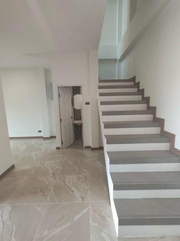 POR4649 ให้เช่า โฮมออฟฟิศถนนนาคนิวาส ซอยนาคนิวาส 37 ลาดพร้าว71 โชคชัย4 ใกล้เซ็นทรัล อีสต์วิลล์ ใกล้ทางด่วน ใกล้ MRT ลาดพร้าว71 MRTโชคชัย4