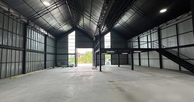 ให้เช่าโกดัง พร้อมออฟฟิศ พื้นที่ 515 ตรม.ย่านเลียบด่วน นวลจันทร์ ใกล้เลียบด่วน