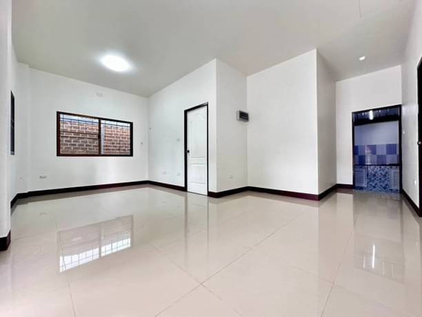 บ้านสวย โซนสารภี ขายเพียง 1.65 ล้าน 65 ตรว. ขัวมุง บ้านเดี่ยวชั้นเดียว บ้านสภาพดี เนื้อที่เยอะ ใกล้เมือง เดินทางสะดวกสบาย ใกล้ตลาดน้ำโท้ง