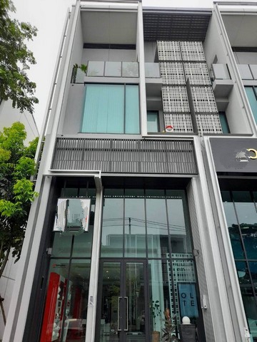 BS1455ให้เช่าโฮมออฟฟิศ ในโครงการคาสเคด บางนา ตึกหัวมุม เดินทางสะดวก เหมาะทำออฟฟิศรหัสประกาศ BS1455ราคาเช่า 80,000/เดือนติดต่อ : คุณพร 0938091444 (เบอร์นี้แอดไลน์ได้คะ),โทร 0939833259ID Line : henghengpaulaหรือAdd Line : https://line.me/ti/p/OJD66Ug_1Oให้เช่าโฮมออฟฟิศ ในโครงการคาสเคด บางนา ตึกหัวมุม เดินทางสะดวก เหมาะทำออฟฟิศตกแต่งพร้อมเฟอร์นิเจอร์4 ชั้น 250 ตารางเมตร จอดรถ 2คันเเละในโครงการมีที่จอดรถส่วนกลางจํานวนมากชั้