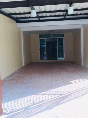 ด่วนบ้านรีโนเวท​ สวยใหม่​ต่อเติมพร้อมอยู่​ (ปรับปรุงให้ใหม่ทั้งหลัง)