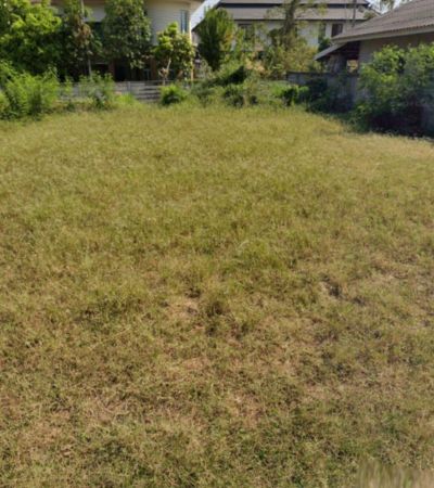 ติดต่อ หลิน 088 598 6998 Line ID: positive.agตารางวาละ 20,000 บาท ที่ดิน หลังหมู่บ้านโครงการบ้านพิมุกต์ 4เพียง 5 กิโลเมตรจากเซ็นทรัลเชียงใหม่ถมแล้วพร้อมสร้างได้ทันที! เหมาะแก่การสร้างที่อยู่อาศัย .พื้นที่ 140 ตารางวา ทำเลดีติดถนนสาธารณะ หน้ากว้าง 20 เมตร ลึก 28 เมตร เพียง 5 กิโลเมตรจากเซ็นทรัลเชียงใหม่**ค่าโอนคนละครึ่ง**.พิกัด: ตลาดสันศรี บ้านใหม่สามัคคีตำบลสันพระเนตร อำเภอสันทราย จังหว