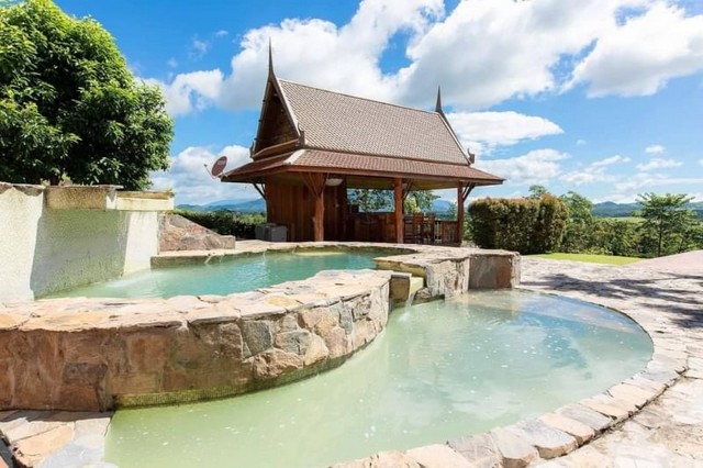 ขายบ้านหมู่เรือนไทยสุดหรู แถมที่ดินเชิงเขา ต.ทุ่งสมอ อ.เขาค้อ จ.เพชรบูรณ์ เฟอร์นิเจอร์ไม้ build-in ระบบพลังงานโซลาร์เซลล์ครบวงจร