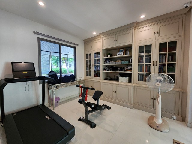 บ้านเดี่ยวนาราสิริ ปิ่นเกล้า-สาย1 บ้านหรูจากแสนสิริ ใกล้โรงเรียน SISB ธนบุรี 4 ห้องนอน 4 ห้องน้ำ แปลงมุม 110 ตรว.