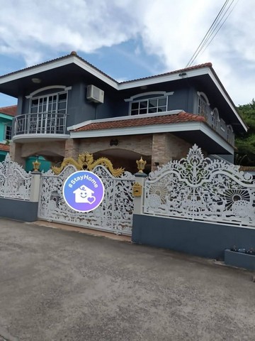 TEL :088-559 5199 Khun ALine: https://line.me/ti/p/C0eGe0whLXขาย / ให้เช่าบ้านเดี่ยวหมู่บ้านวันเดอร์แลนด์ 2พิกัด : พัทยาเหนือ ชลบุรีราคาขาย 8,900,000 บาทค่าธรรมเนียมโอน คนละครึ่งราคาเช่า 40,000 บาท/เดือน สัญญา 1 ปีมัดจำ 2 เดือน + ชำระล่วงหน้า 1 เดือนเนื้อที่ขนาด 60 ตารางวา4 ห้องนอน 4 ห้องน้ำ1 ห้องครัว1 ห้องโถง2 ที่จอดรถค่าส่วนกลางเดือนละ 1,000 บาทT : A14