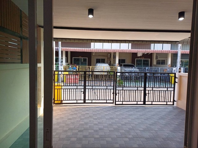 ขายบ้านชั้นเดียวรีโนเวทใหม่ มบ.แสนมณี ใกล้อมตะเฟส 9 ต.บ้านเก่า อ.พานทอง ชลบุรี