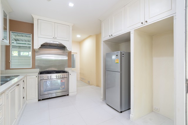 EA120300 SALE ขาย บ้าน บ้านนันทวัน แจ้งวัฒนะ-ราชพฤกษ์   15500000 BAHT 3BR3BR area 32 sq.wa 1 NGAN 0 ไร่ สวยที่สุดในย่าน