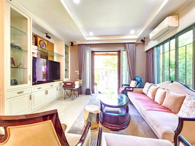 บ้าน นาราสิริ พุทธมณฑล สาย 1 23500000 BAHT 4BR5BATHROOM 0 ไร่ 1 ngan 10 sq.wa ใกล้กับ - ถูกที่สุด
