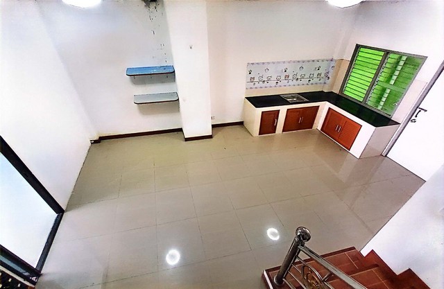 ขายทาวน์เฮ้าส์มือสองพานทอง ชลบุรี โครงการ โชติกา โมเดิร์นนิตี้