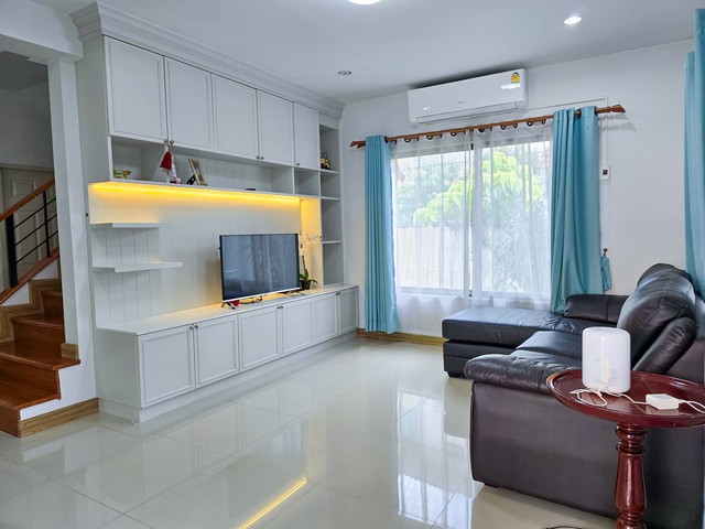 ให้เช่า บ้านเดี่ยว 2ชั้น มบ.เฮ้าส์ ออฟ เดอะ คานารี่-สวนเสือศรีราชา 58ตรว.บ้านสวย เฟอร์บิ้ว เครื่องใช้ไฟฟ้าครบ จอดรถ 2คัน