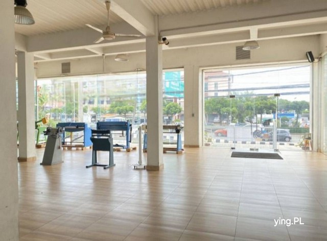 ด่วน ด่วน ขายอาคารสำนักงาน 3 ชั้น ถนนลาดกระบัง ใกล้สนามบินสุวรรณภูมิ ติดถนนใหญ่