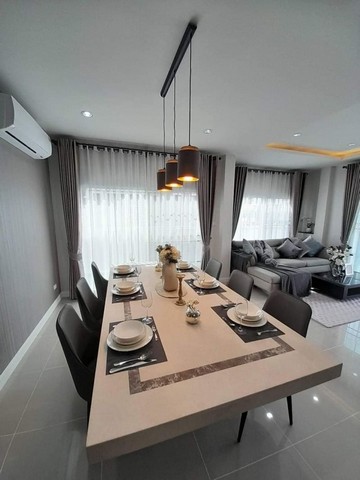 บ้านใหม่ หลังใหญ่ 2 ชั้น  ในโครงการพรีโก้ สันกำแพง