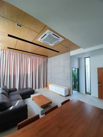 ให้เช่าพูลวิลล่าสวยหรู  โซนช่างเคี่ยน ใกล้ศูนย์ประชุมนานาชาติ