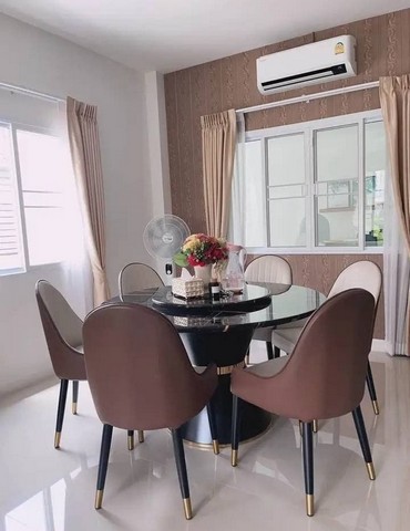 บ้านเดี่ยว  2 ชั้น ตกแต่งพร้อมเข้าอยู่ ดีญ่าวาเลย์ ซูเปอร์