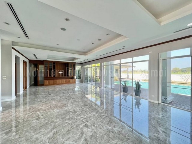 พูลวิลล่าสวย ชั้นเดียว วิวทุ่งนา เงียบสงบ สันกำแพง