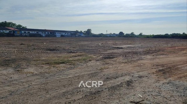 ขายที่ดินเปล่าติด ถ.จักรพรรดิ อ.เมืองฉะเชิงเทรา จ.ฉะเชิงเทรา ขนาดที่ดิน 16-0-62.10 ไร่ เหมาะพัฒนาโครงการบ้านจัดสรร ใกล้โรงพยาบาล มหาวิทยาลัย ห้างสรรพสินค้า สะดวกในการเดินทางเข้ากรุงเทพเพียง 40 นาทีขาย 200,000,000 บาท(รหัสทรัพย์ 00154827) Contact Us+66 (0)88 268 2000info@acuterealtyconsultant.comLine Official : http://lin.ee/N9TaR0qAdd friend : acuterealtychiangmaihttps://www.acr-partner.com