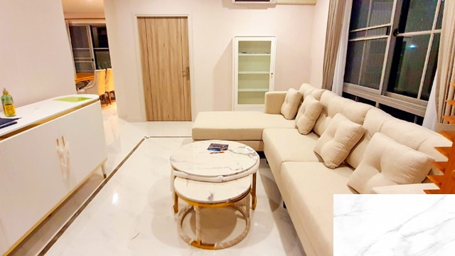 โรบินสัน ลาดกระบัง 0.6 กม.7-11 0 200ม.Paseo 4นอน ให้เช่าคฤหาสน์หรู 2ชั้น บ้านหรู เพอร์เฟค สุขุมวิท 77 - สุวรรณภูมิ  75 ตร.วา.  220 ตร.ม