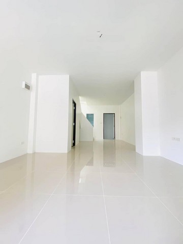 KDH0014 ขายบ้าน โกลเด้นทาวน์ วังหิน- เขาแตงอ่อน ชลบุรี ขนาด 20 ตร.วา หลังมุม