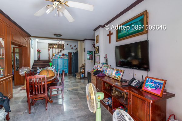 ขาย บ้านเดี่ยว 120 ตรว. หมู่บ้าน นครินทร์ การ์เด้น ร่มเกล้า 19/1 พร้อมอาคารสำนักงาน พื้นที่ใช้สอยรวม 342 ตร.ม.