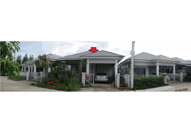   Code ID : PGSNI640059  ราคา  1,900,000    บาท ▸ เนื้อที่ 33.70 ตร.ว   พื้นที่ใช้สอย 81 ตร.ม.  * 2 ห้องนอน 1 ห้องน้ำ   * 1 ที่จอดรถ   บ้านหันไปทางทิศตะวันออกเฉียงเหนือ  พิกัดทรัพย์ : https://maps.app.goo.gl/VirpZ9vhvkeyw1DZ6  สถานที่ใกล้เคียง ▸ใกล้  โรงพยาบาลกรุงเทพสุราษฎร์ ▸ใกล้  โฮมโปร สุราษฎร์ธานี ▸ใกล้  โรบินสัน สุราษฎร์ธานี ▸ใกล้  โลตัส สุราษฎร์ธานี  สอบถามเพิ่มเติม / นัดชม โทร. 097-419-5982(พลอย) โทร. 096-932-4624(ออมสิน) Line : @panaya (มี@ด้านหน้า)  ปรึก�