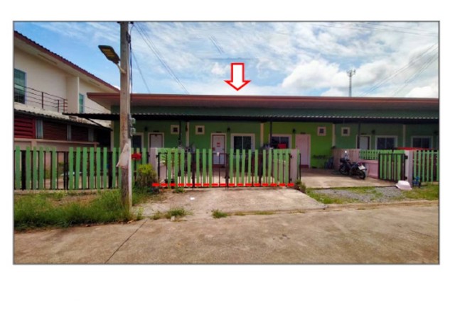   Code ID : PGSNI640074  ราคา  750,000  บาท ▸ เนื้อที่  19.30 ตร.ว  พื้นที่ใช้สอย 73 ตร.ม.  * 1 ห้องนอน 1 ห้องน้ำ   * 1 ที่จอดรถ   บ้านหันไปทางทิศตะวันตกเฉียงใต้  พิกัดทรัพย์ : https://maps.app.goo.gl/KB8SWBnDwsVKCeTx9  สถานที่ใกล้เคียง ▸ใกล้  โรงพยาบาลกรุงเทพสุราษฎร์ ▸ใกล้  โฮมโปร สุราษฎร์ธานี ▸ใกล้  โรบินสัน สุราษฎร์ธานี ▸ใกล้  โลตัส สุราษฎร์ธานี  สอบถามเพิ่มเติม / นัดชม โทร. 097-419-5982(พลอย) โทร. 096-932-4624(ออมสิน) Line : @panaya (มี@ด้านหน้า)  ปรึกษาสิ�