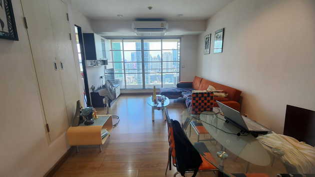 ขายคอนโด บ้านกลางกรุง สยาม - ปทุมวัน แขวงถนนเพชรบุรี เขตราชเทวี กรุงเทพมหานคร