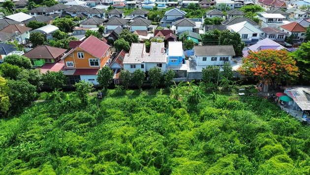 ขายที่ดิน ทำเลทอง โฉนดครุฑแดง ข.ภาษีเจริญ จ.กรุงเทพมหานคร