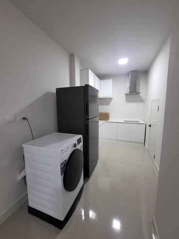 EPL-HR3711 ให้เช่าบ้าน รามอินทรา83 บ้านกลางเมือง รามอินทรา83 สเตชั่น สไตล์หรู 3 ชั้น  เนื้อที่ 45 ตารางวา พื้นที่ใช้สอย 218 ตารางเมตร